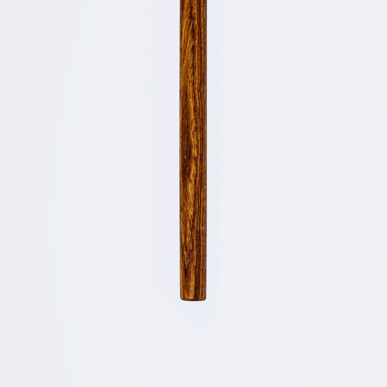 C 4 - خشب الورد